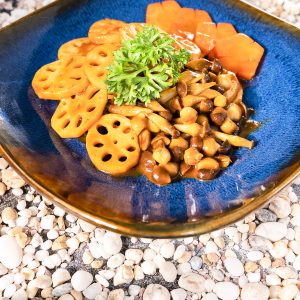 Củ Sen Xào Nấm Mối